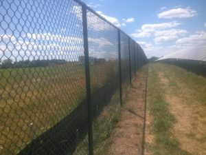 commercial chain link fence 10